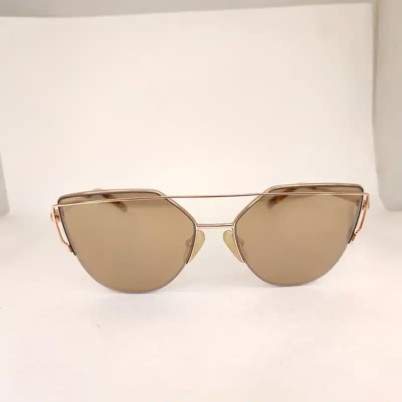 عینک آفتابی زنانه لانیا روما مدل LR3669