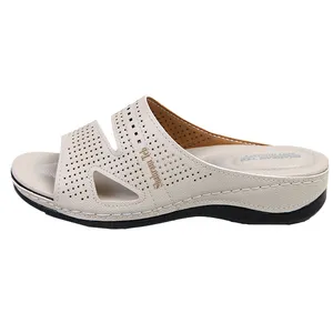 دمپایی زنانه شهرام طب مدل 1061 رنگ استخوانی