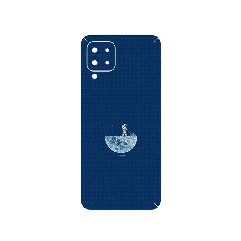 برچسب پوششی ماهوت مدل Minimal Gardener Astronaut مناسب برای گوشی موبایل سامسونگ Galaxy M22