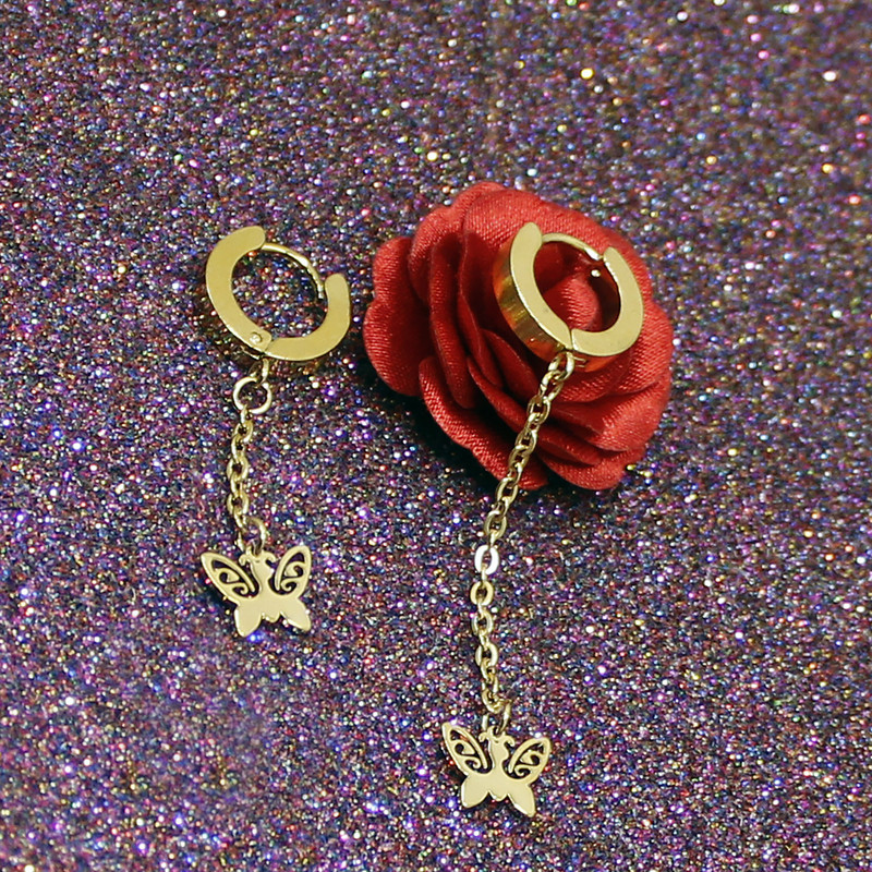 گوشواره زنانه مدل نامتقارن پروانه کد AA213006 گوشواره زنانه مدل نامتقارن پروانه کد AA213006