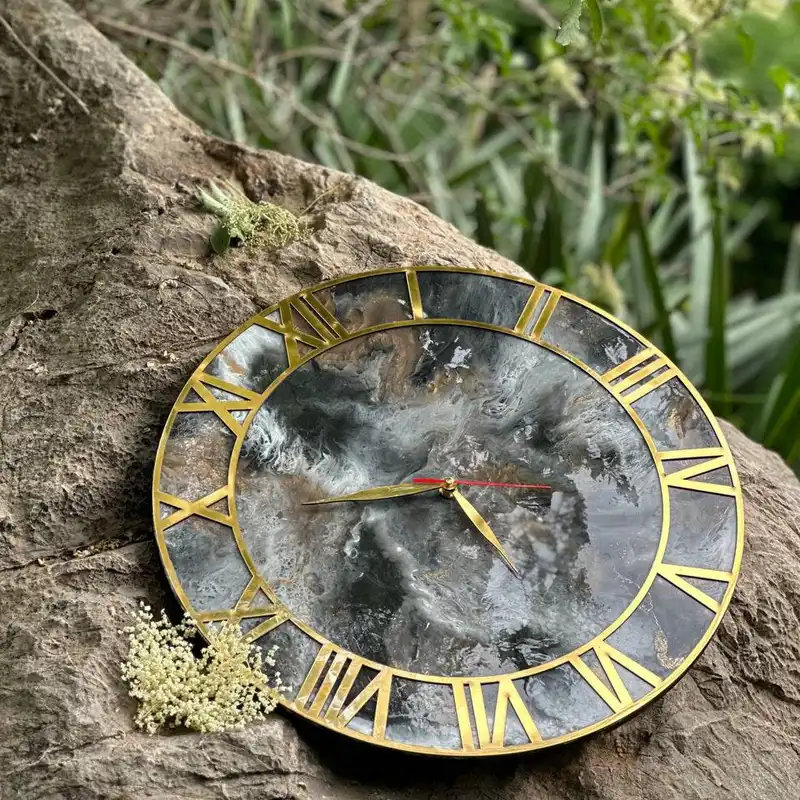 ساعت دیواری رزینی کد 012