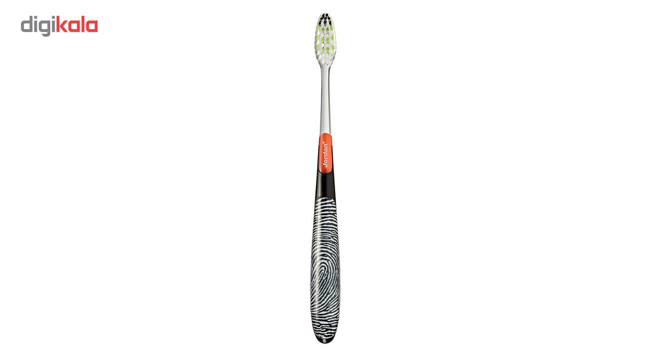 مسواک جردن مدل Individual Clean با برس نرم به همراه درپوش