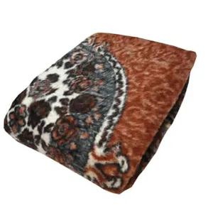 پتو طرح قالیچه مدل HZ277  سایز 140x200سانتی متر
