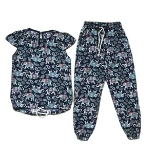 ست تی شرت و شلوار دخترانه مدل کارن 1050