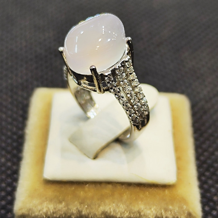 انگشتر نقره زنانه مدل سنگ عقیق یمانی کبود کد 5404