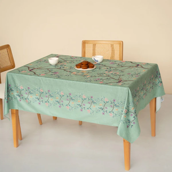 رومیزی هرمود مدل هزار دستان سایز 220x150 سانتی‌متر