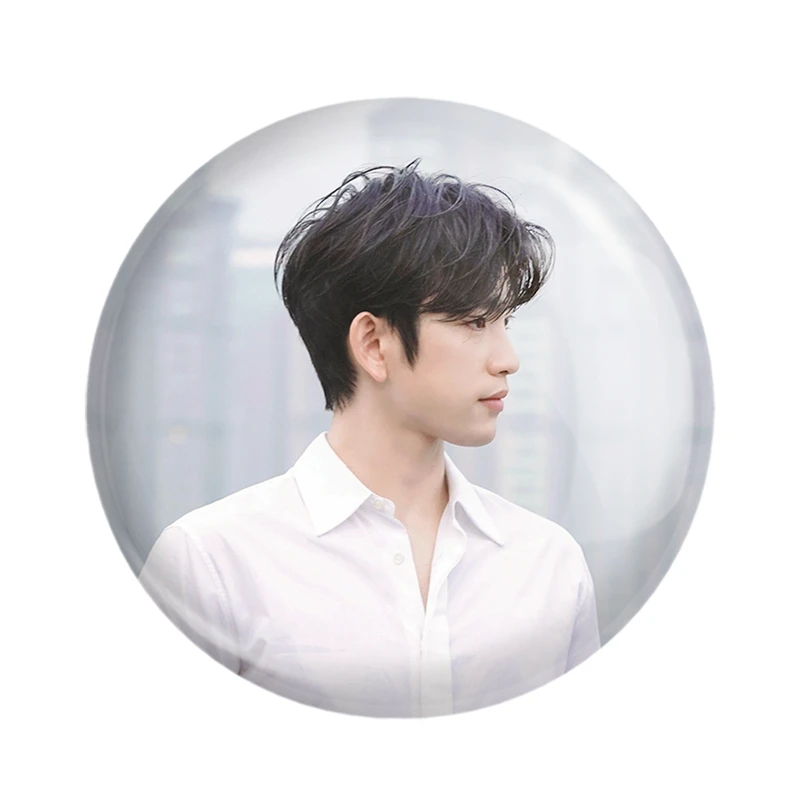 مگنت خندالو مدل جین یونگ گروه گات سون GOT7  کد 20991