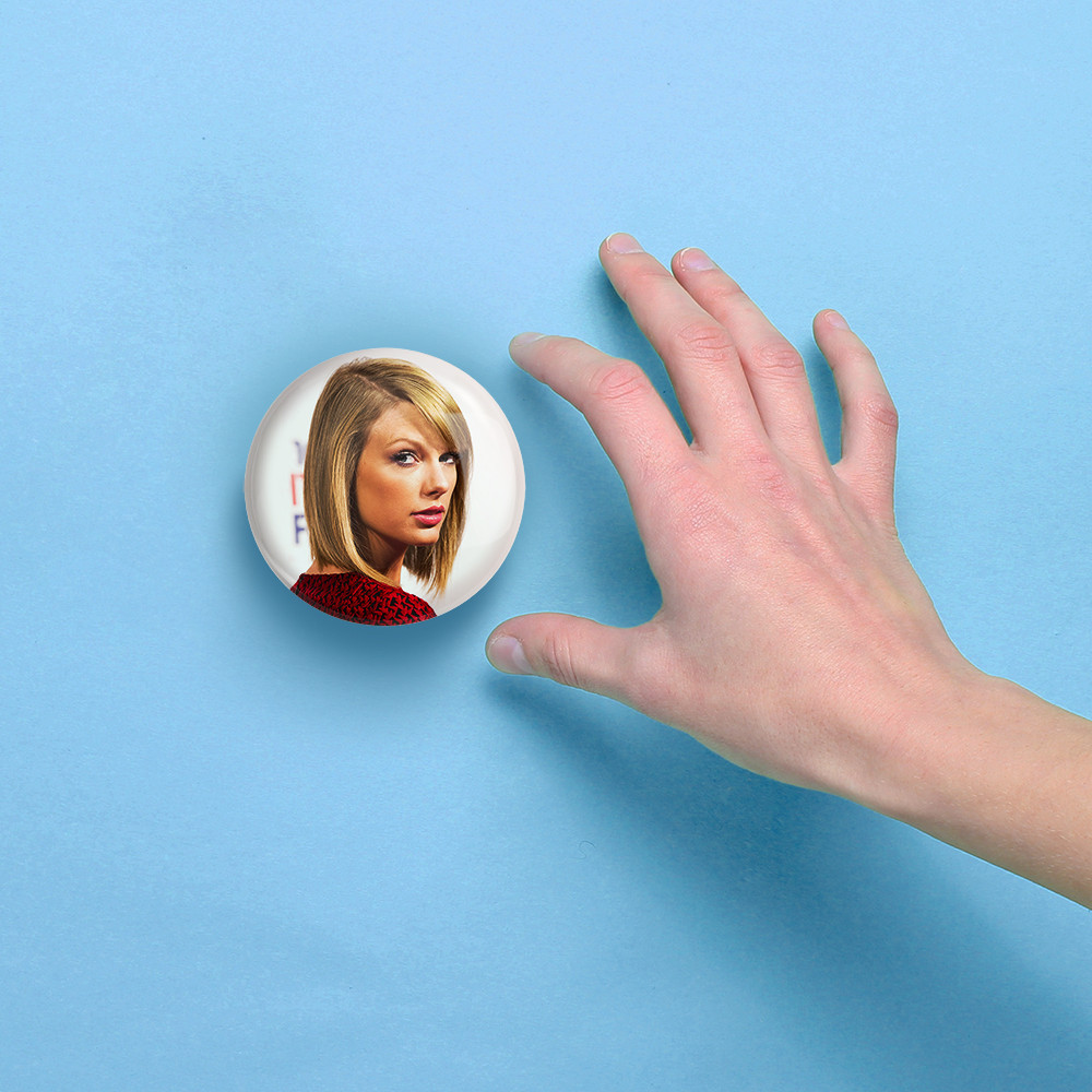 آینه جیبی خندالو مدل تیلور سوئیفت Taylor Swift  کد 2746