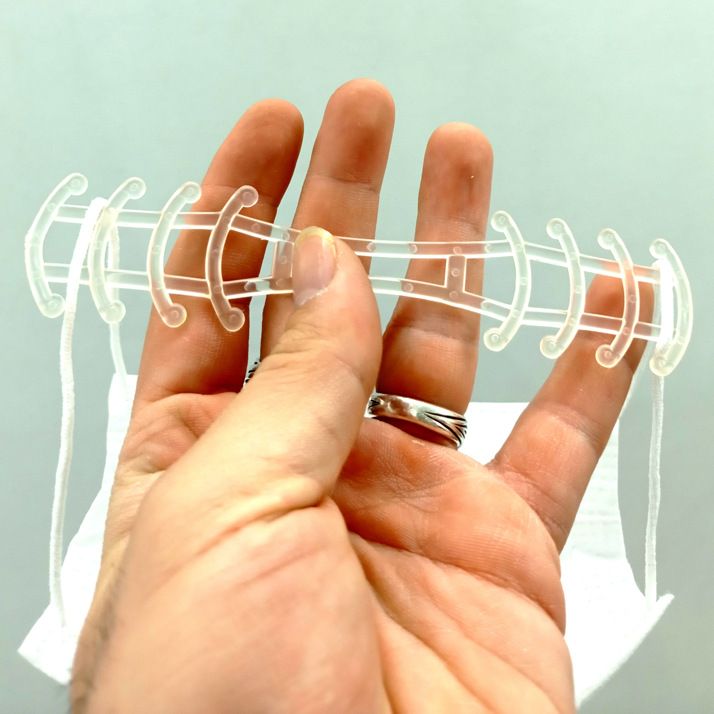 گیره نگهدارنده بند ماسک پارسا مدل PF1000 گیره نگهدارنده بند ماسک پارسا مدل PF1000