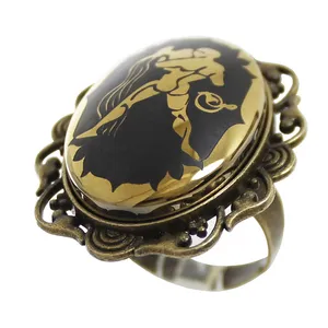 انگشتر زنانه مدل حدید بهمن ماه کد 6904