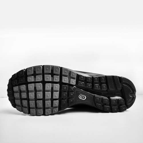 کفش مخصوص پیاده روی مردانه نایکی مدل zoom structure 17 shield