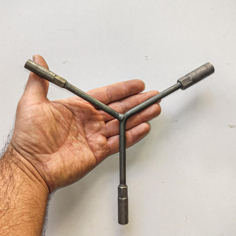 آچار بکس سه پر مدل -m12-M10-M8 سایز 8، 10، 12 میلی متر