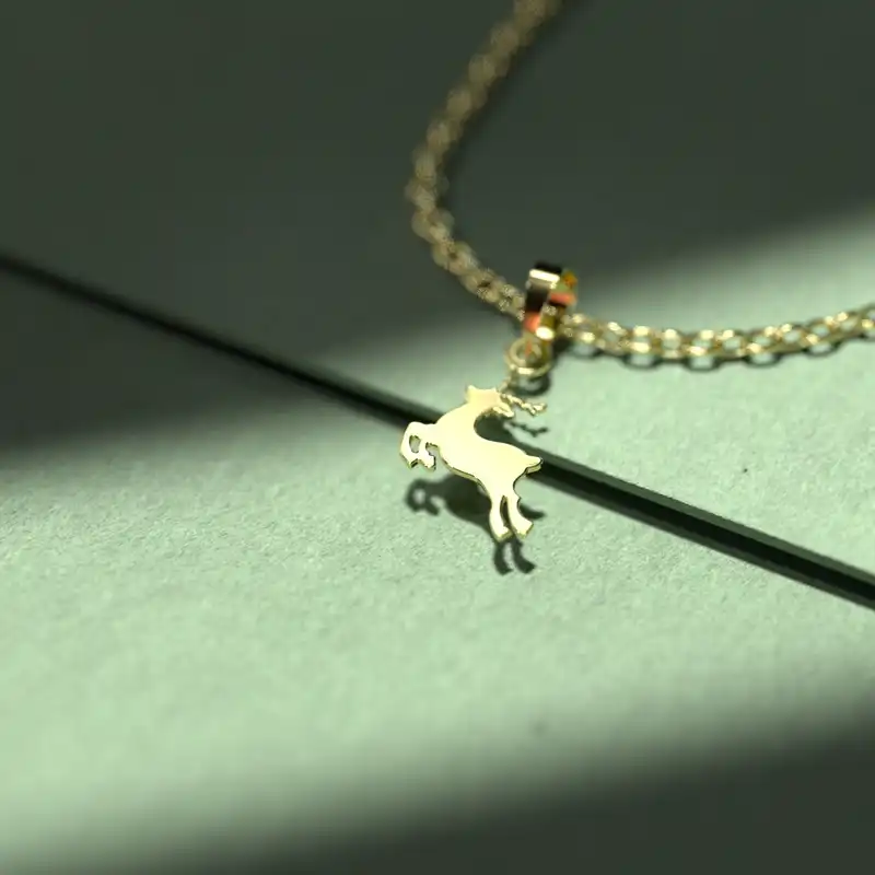 گردنبند طلا 18 عیار زنانه مدوپد مدل طرح گوزن کد DD1264