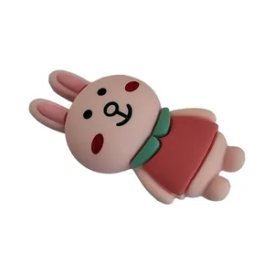 گیره مو زنانه مدل فانتزی طرح عروسک کد 17696