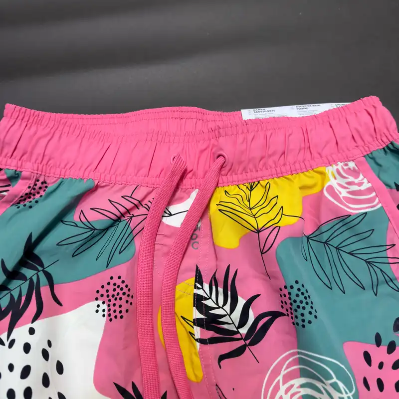 شلوارک ورزشی زنانه میسترال مدل SS0252