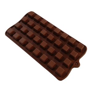 نقد و بررسی قالب شکلات مدل مکعبی ریز توسط خریداران