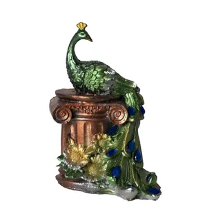 مجسمه مدل پلی استر طرح طاووس