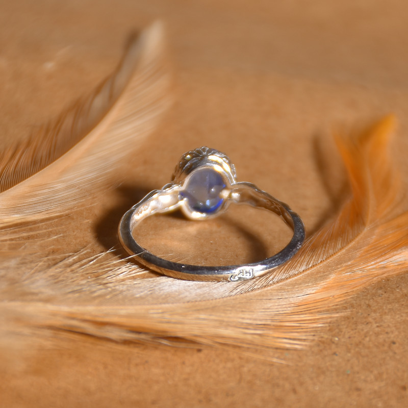 انگشتر نقره زنانه نقره جات لطفی مدل توپاز کد ANZS07E07