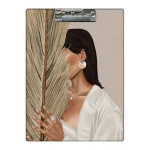 تخته شاسی طرح دختر پنهان کد  5684763 سایز A4