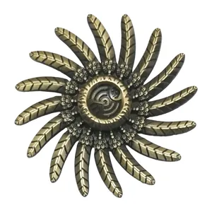 اسپینر دستی مدل Eagle Feather