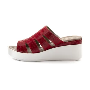 دمپایی زنانه شیفر مدل 1208a50010238