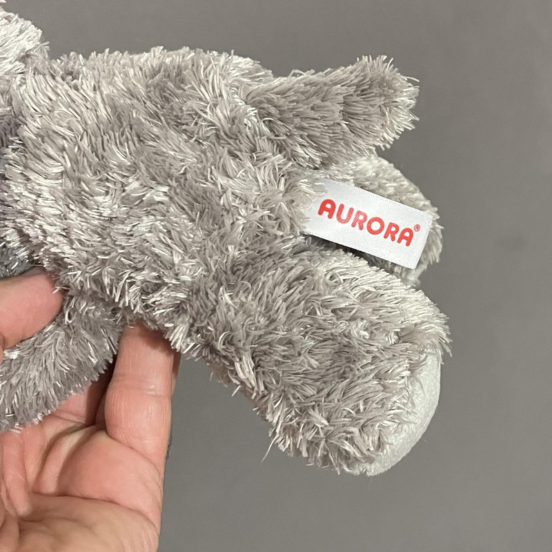 عروسک آرورا طرح اسب آبی مدل Aurora Flopsies Howie the Hippo کد SZ12/980 طول 21 سانتیمتر عروسک آرورا طرح اسب آبی مدل Aurora Flopsies Howie the Hippo کد SZ12/980 طول 21 سانتیمتر