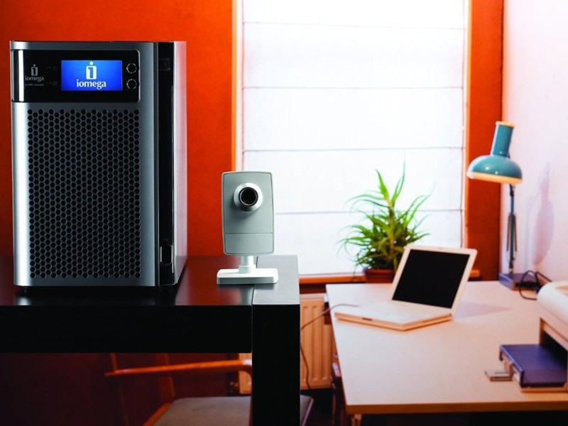 ذخیره ساز تحت شبکه 6Bay لنوو مدل آی امگا PX6-300D ظرفیت 18 ترابایت