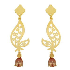 گوشواره طلا 18 عیار شانا مدل E-SG45
