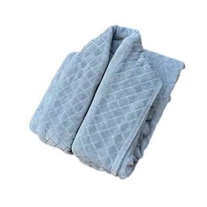 حوله پالتویی مدل تنپوش اصل شطرنجی سایز 135