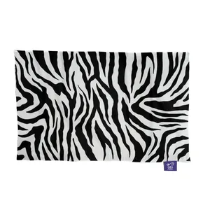 کاغذ کادو ترمه طراحان ایده مدل پوست گورخر کد strm0043