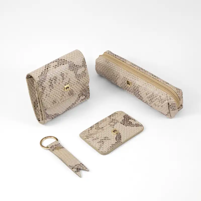 ست هدیه زنانه منط مدل X101 کد 65490