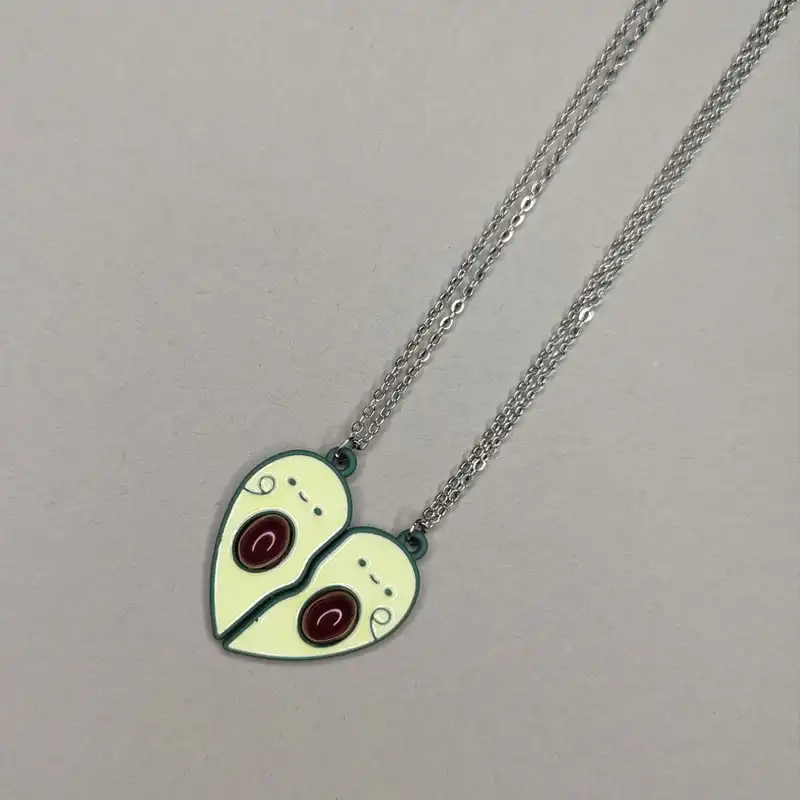 گردنبند مدل دوستی طرح آووکادو