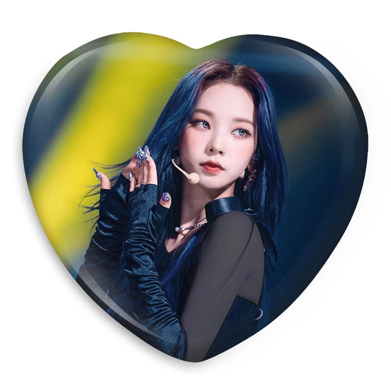 پیکسل خندالو طرح کارینا گروه گروه آسپا Aespa مدل قلبی کد 19716