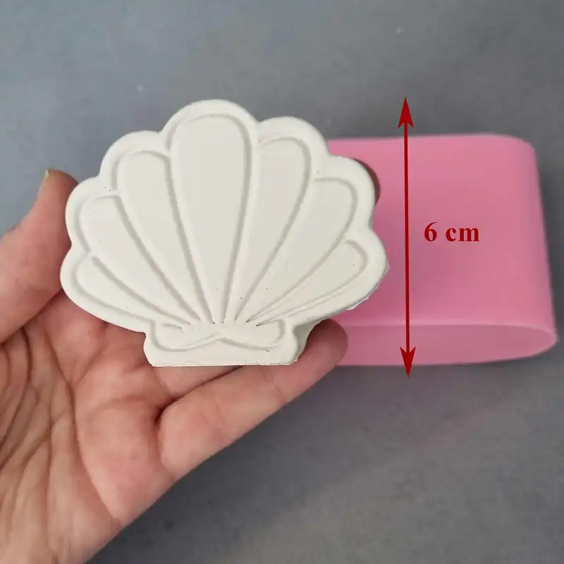 قالب شمع مدل صدف کلاسيک کد 06