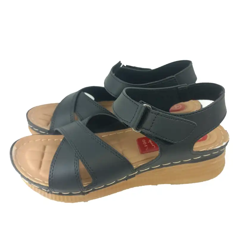 صندل زنانه پاپا مدل رز