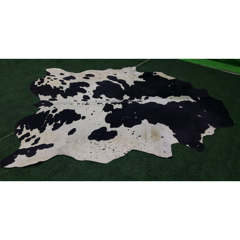 فرش پوست مدل Holstein Friesian
