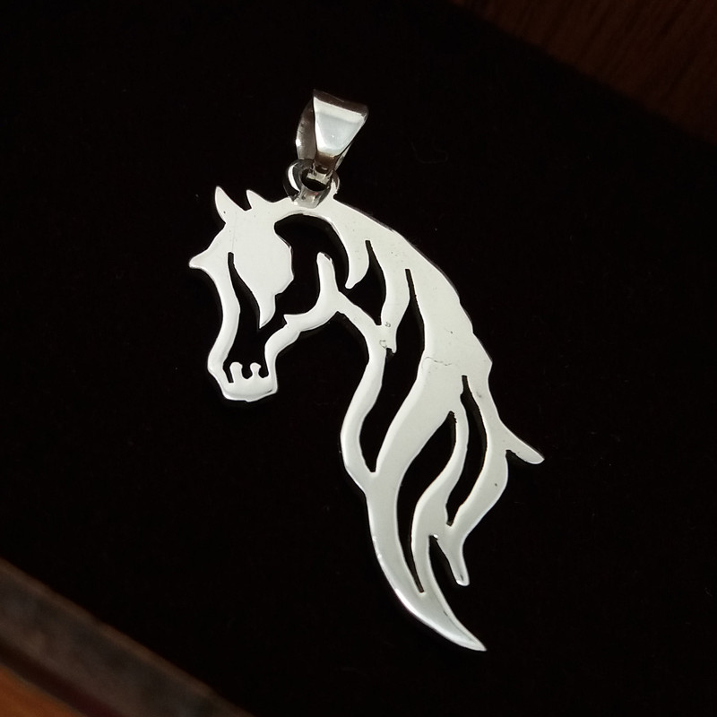 آویز گردنبند نقره زنانه مدل اسب