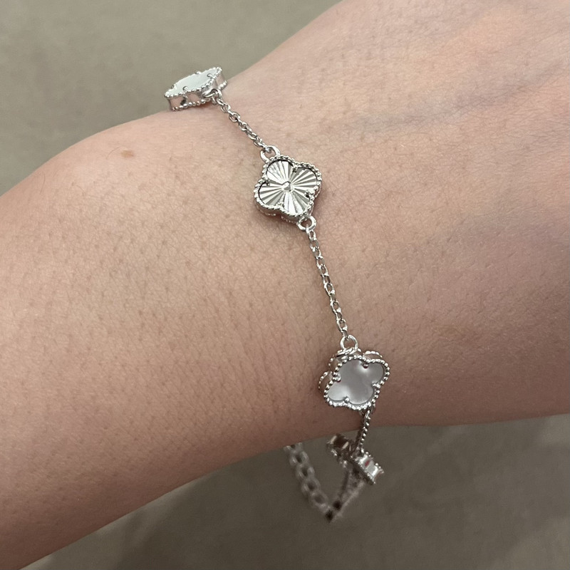 دستبند نقره زنانه مدل ونکلیف ترکیبی دستبند نقره زنانه مدل ونکلیف ترکیبی