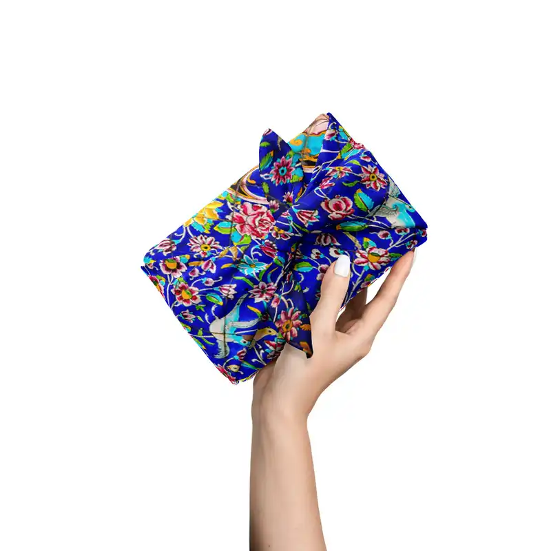 کاغذ کادو ترمه طراحان ایده مدل کاشی گل و مرغ کد trm515