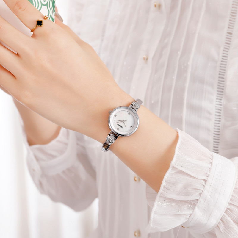 ساعت مچی عقربه ای زنانه اسکمی مدل 1409SLW