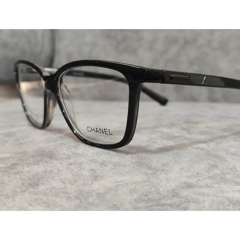 فریم عینک طبی زنانه مدل گربه ای کائوچو دسته فنری کد 0373