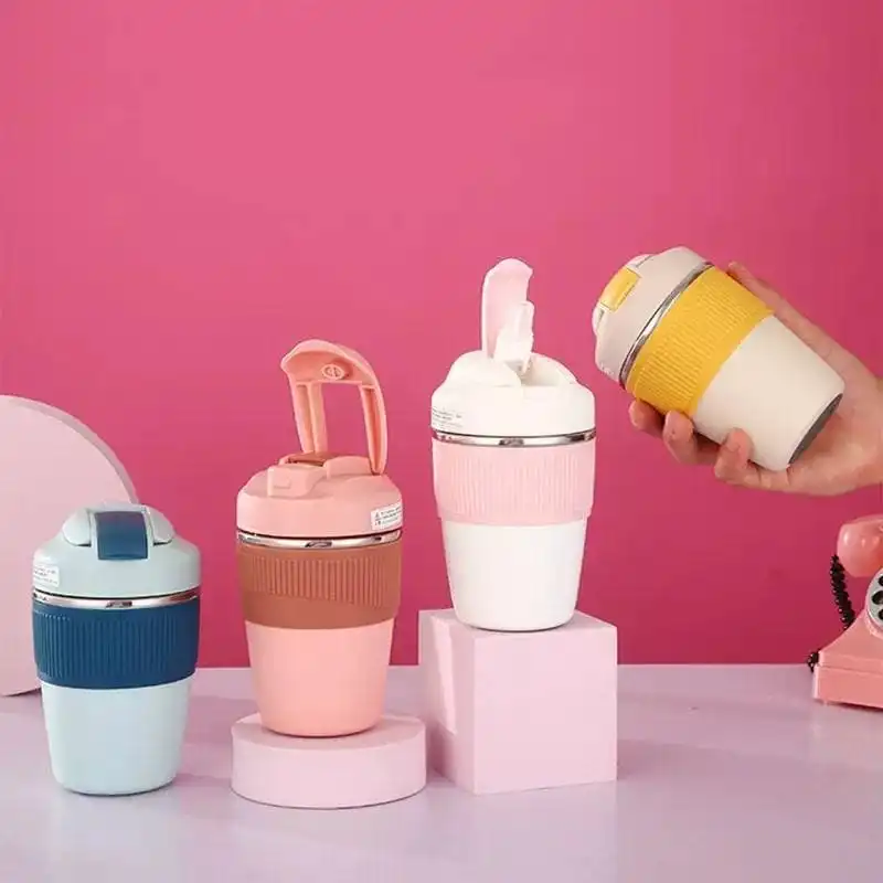 ماگ سفری مدل دو حالته دور سیلیکون گنجایش 0.350 لیتر