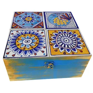 جعبه هدیه مدل سنتی طرح کاشی کد WB106