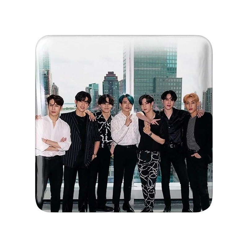 مگنت خندالو طرح گروه گات سون GOT7 کد 11657