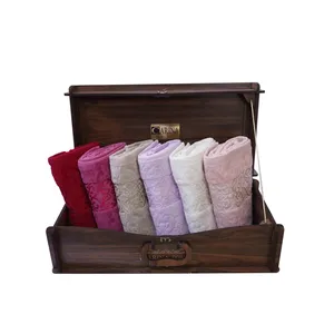 حوله دستی کارینا مدل آیریس سایز 38×80 سانتی متر بسته 6 عددی