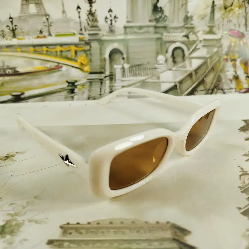 عینک آفتابی بچگانه مدل CH1 کد K