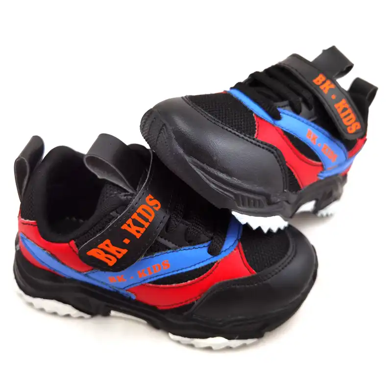 کفش راحتی پسرانه مدل MOM527