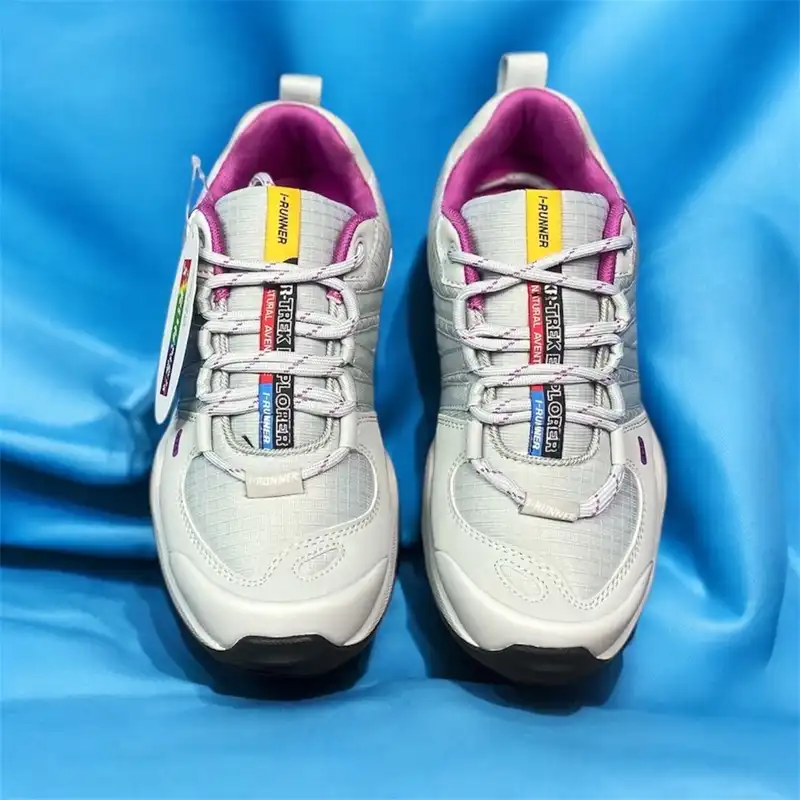 کفش طبیعت گردی زنانه آی-رانر مدل 2109M