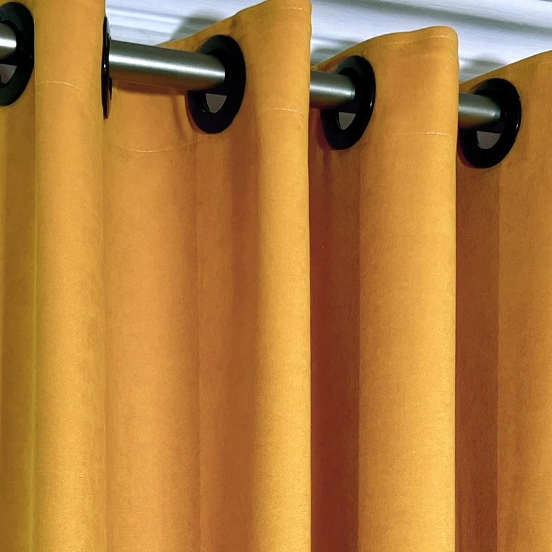 عکس شماره 19 : پرده مدل پانچ مخمل هازان سایز 150x280 سانتی متر