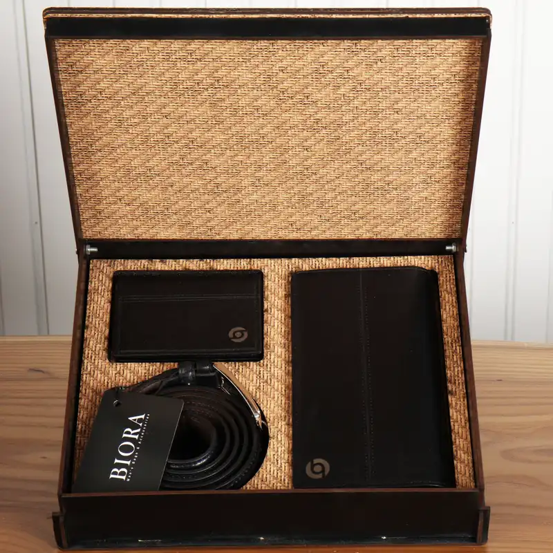 ست هدیه مردانه بیورا مدل acc36